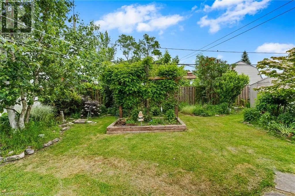 3 MCNAB Drive