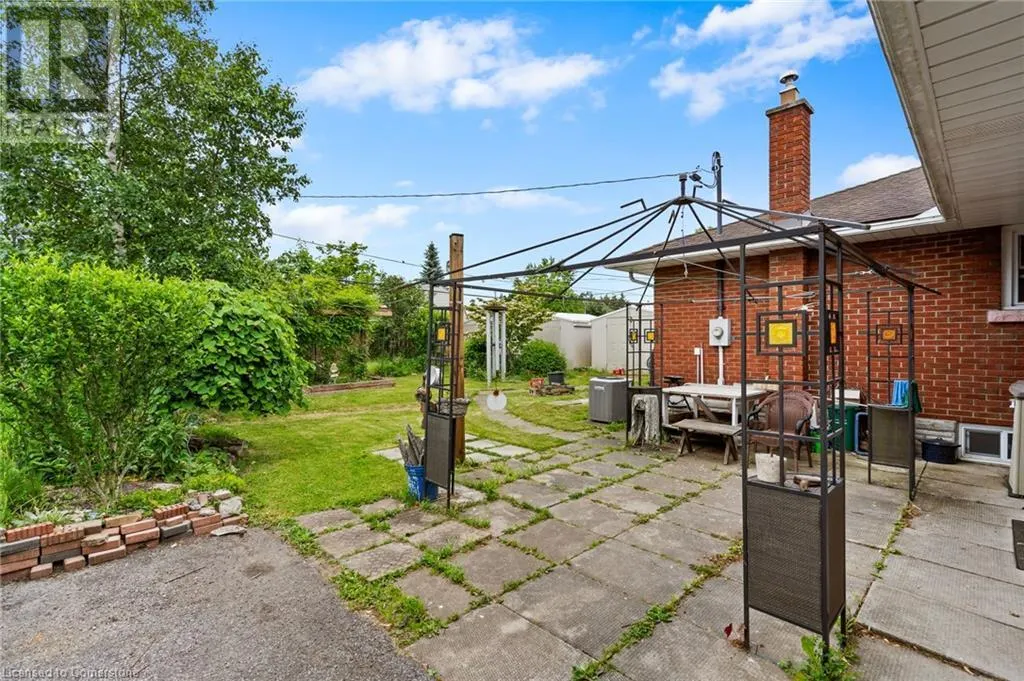 3 MCNAB Drive