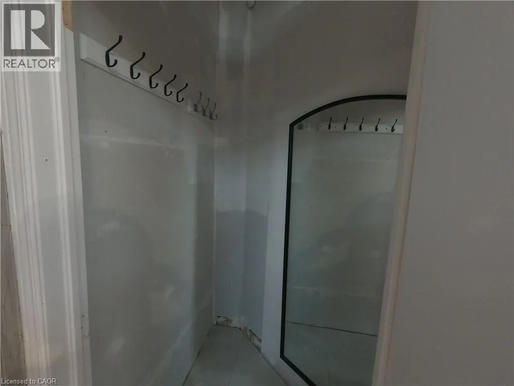 769 SOUTHDALE Road E Unit# 3, #3