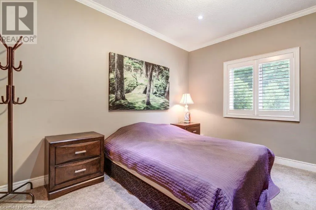 194 DONLY Drive S Unit# 6, #6