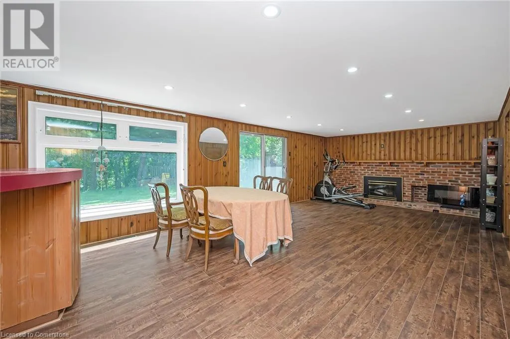 85 ROBINHOOD Drive