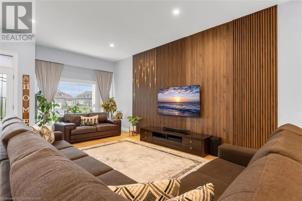 156 HETRAM COURT Court