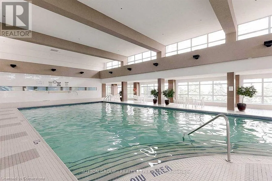 33 ELM Drive Unit# 407, #407