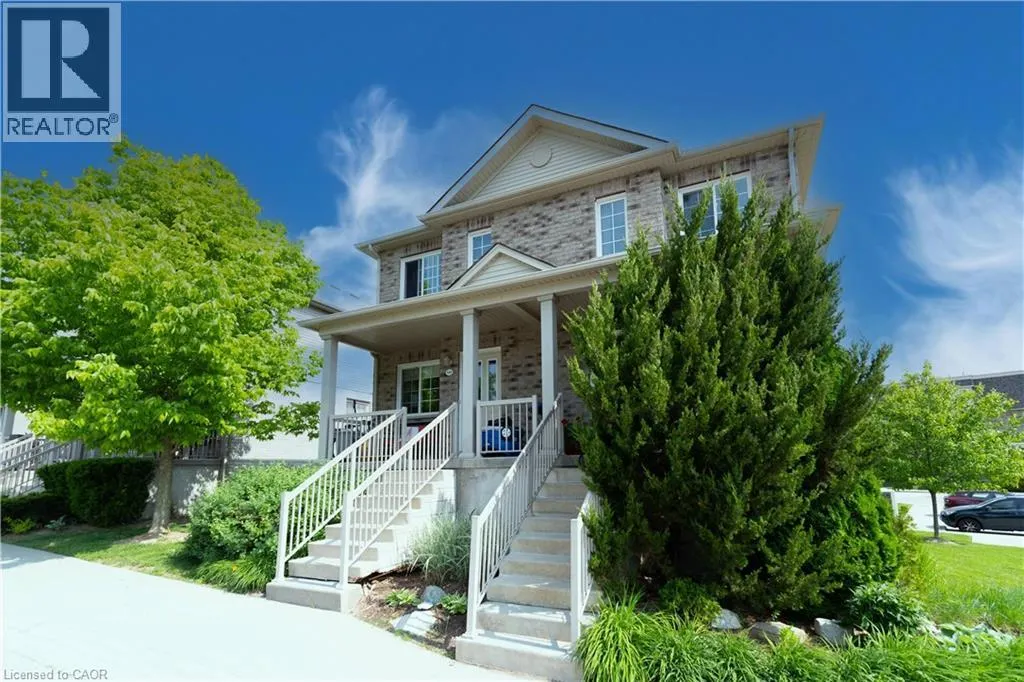 35 MOUNTFORD Drive Unit# 121, #121
