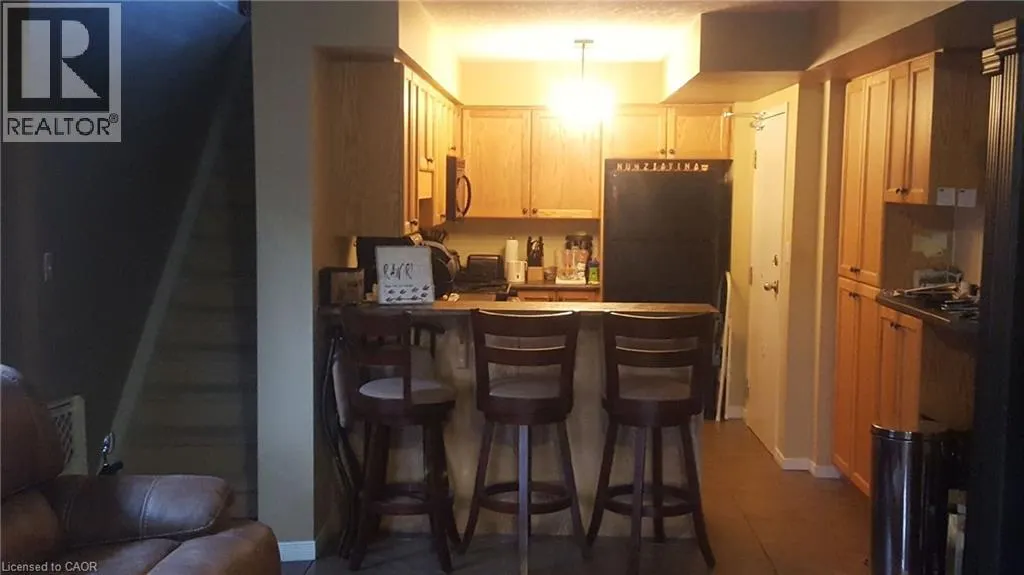 35 MOUNTFORD Drive Unit# 121, #121