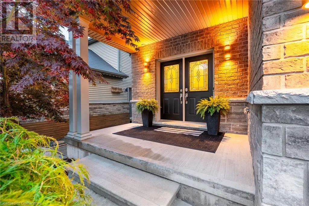 4884 ALLAN Court
