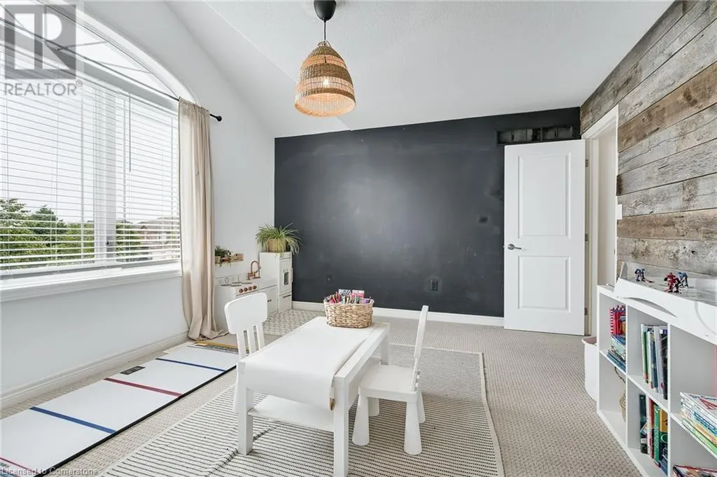 4884 ALLAN Court