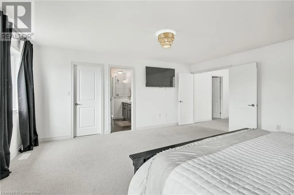 4884 ALLAN Court