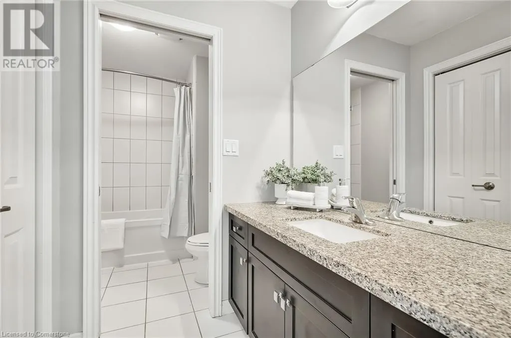 4884 ALLAN Court