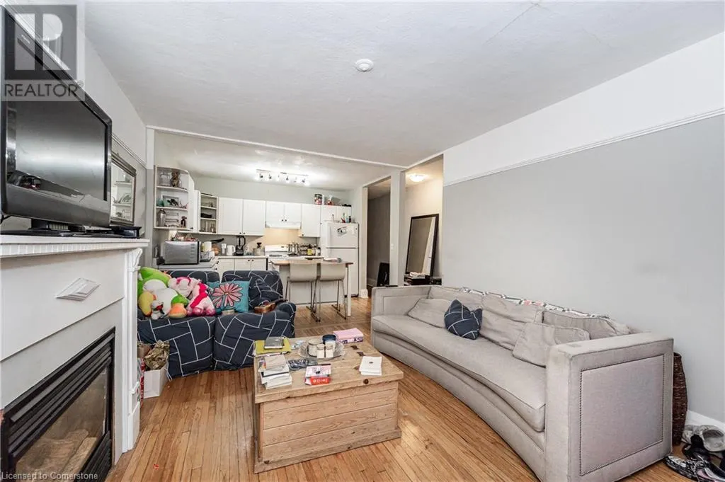 527 KINGSTON Road