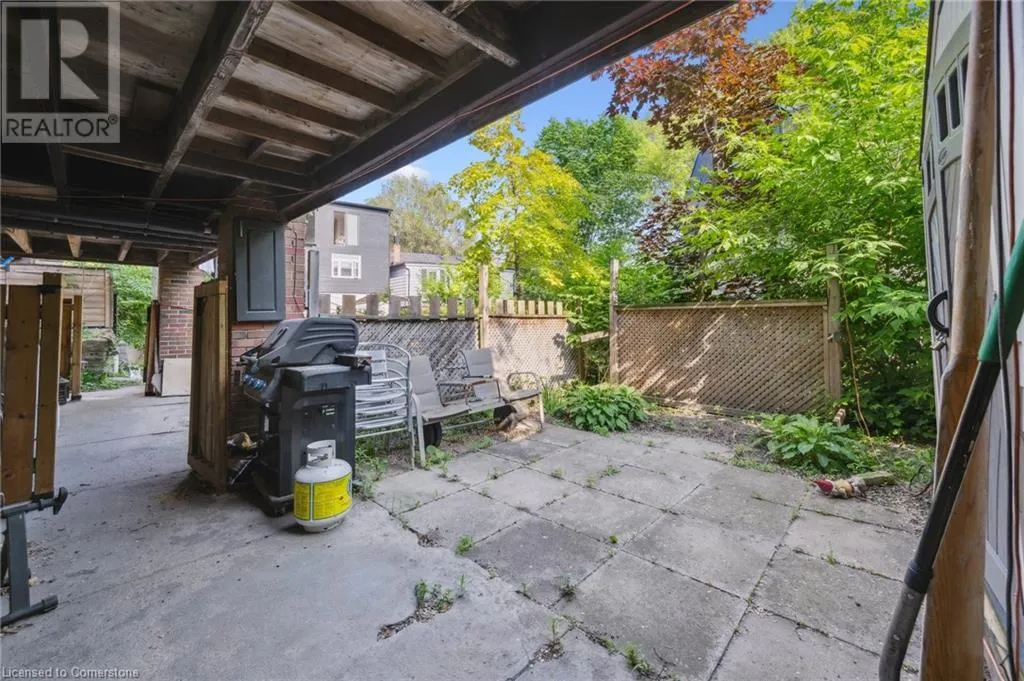 527 KINGSTON Road