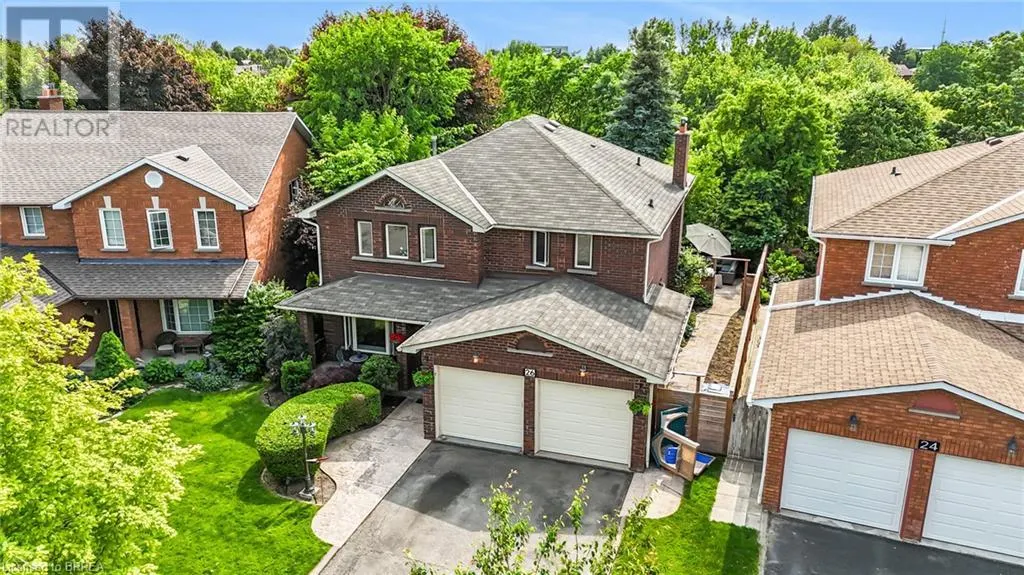 26 DUNDALK Crescent