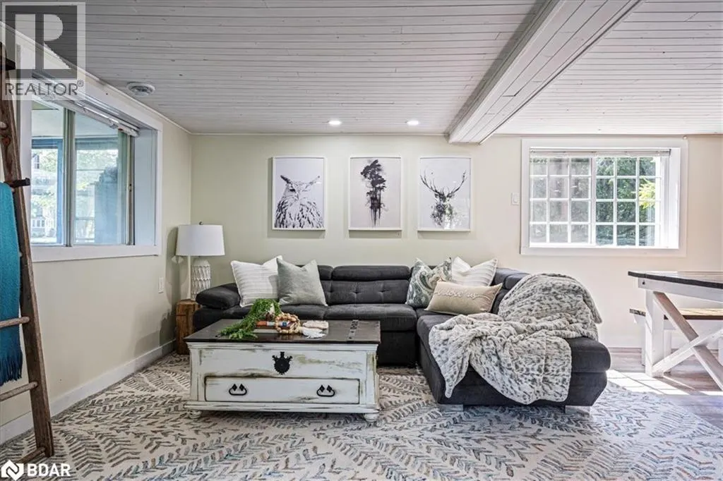 1057 SEVERN RIVER Road