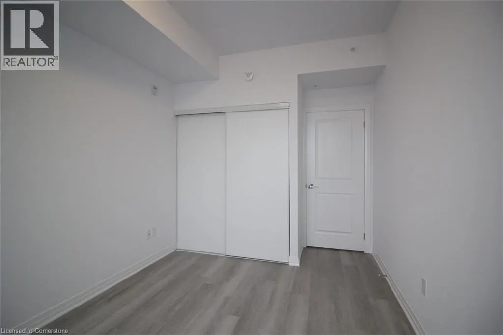 5 HAMILTON Street N Unit# 402, #402