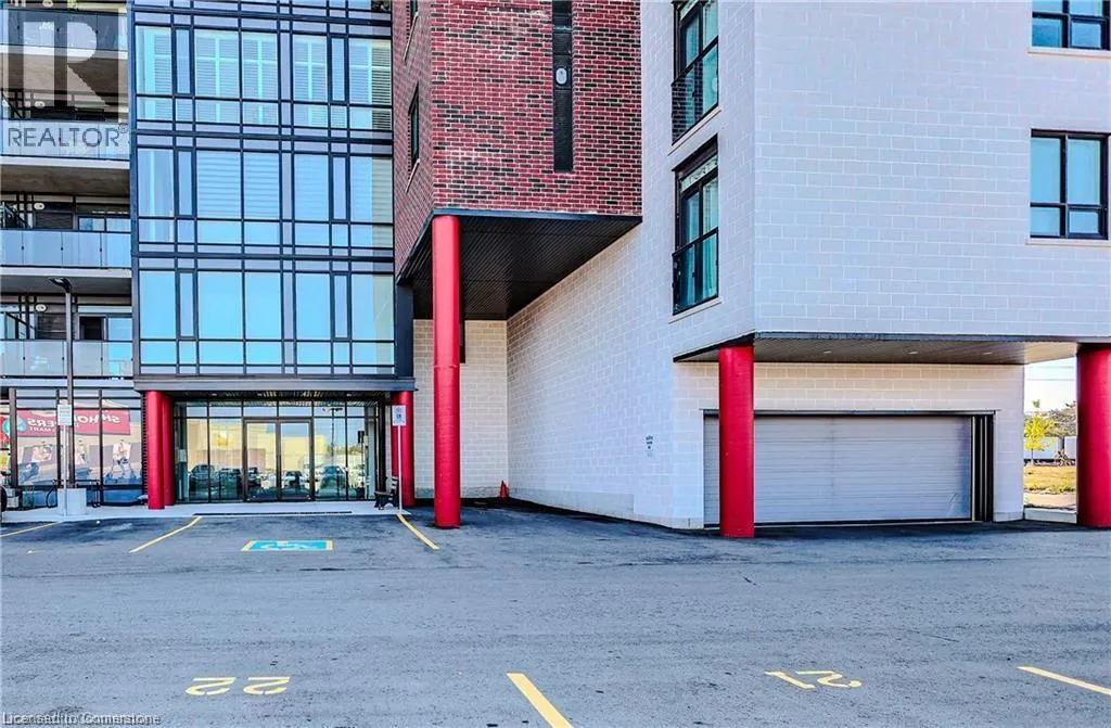 5 HAMILTON Street N Unit# 402, #402