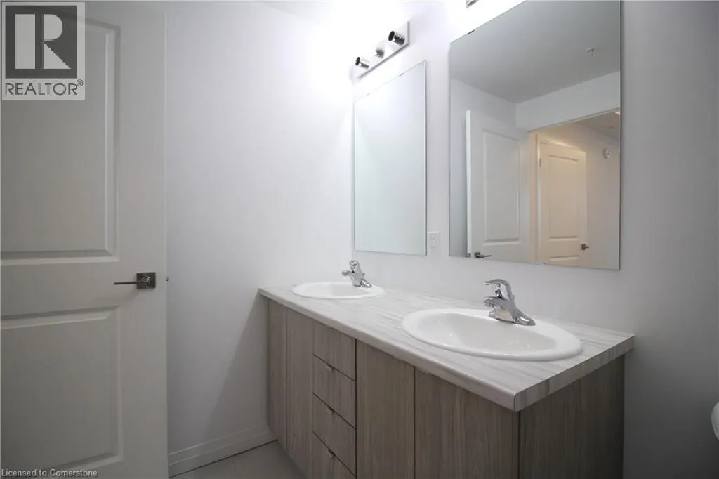 5 HAMILTON Street N Unit# 402, #402