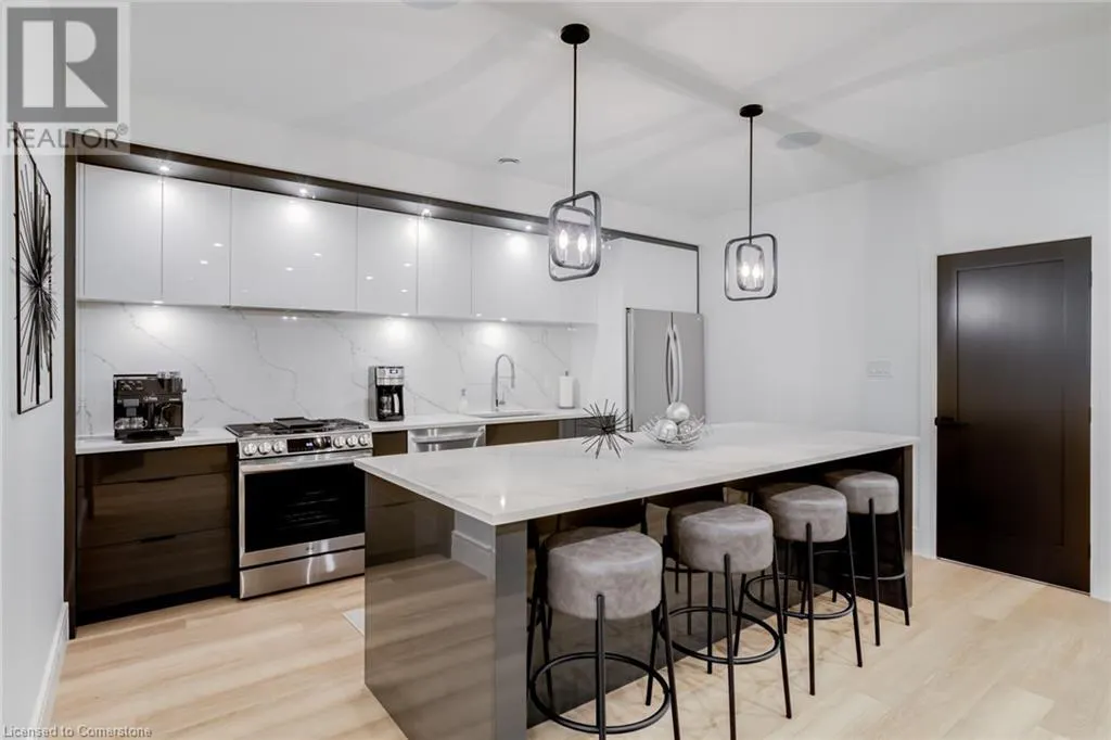 6 SHAKESPEARE Road