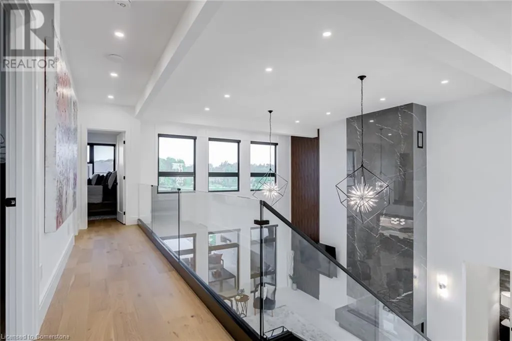 6 SHAKESPEARE Road