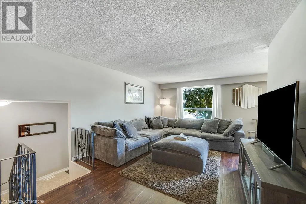 295 HALLER Crescent