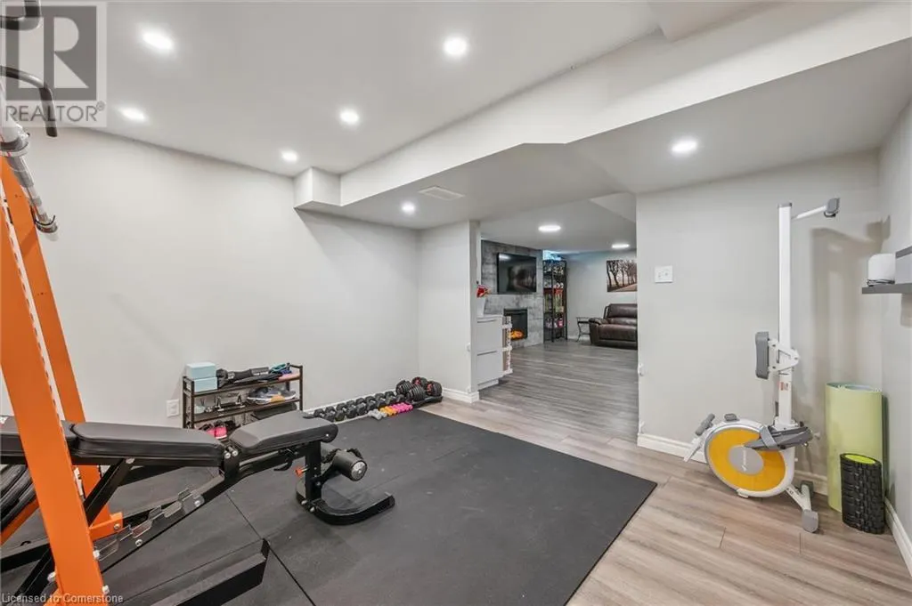 38 SURREY Drive