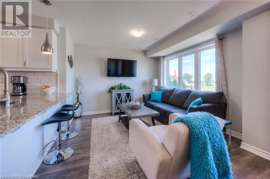 595 GOLDENROD Lane