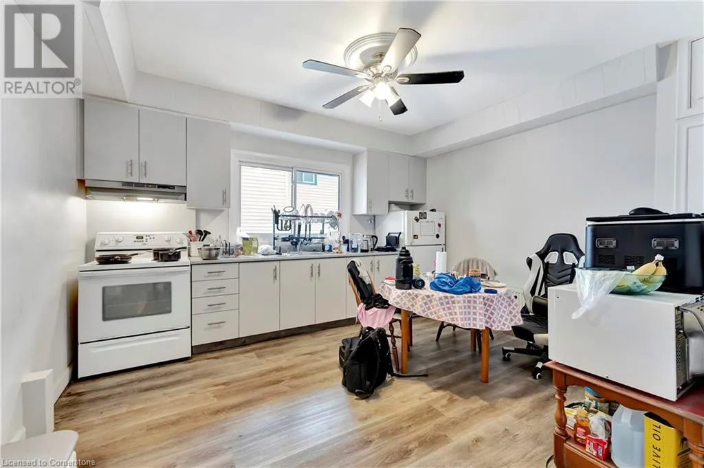82 ALBERT Street Unit# 3, #3