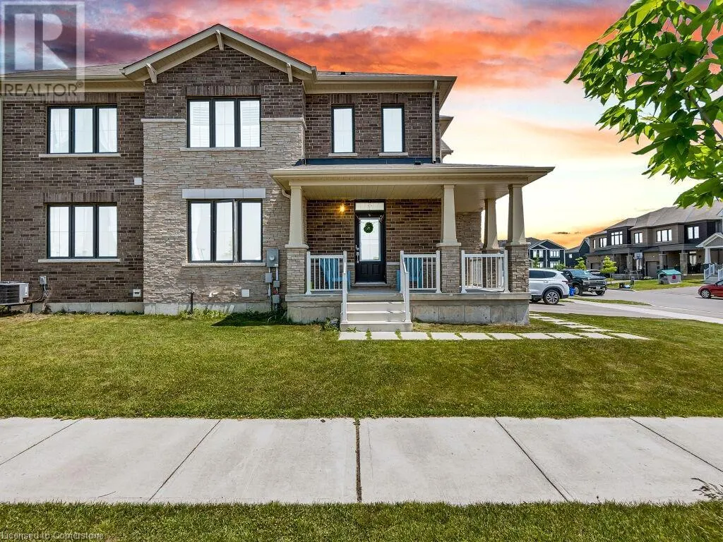 104 OAKTREE Drive