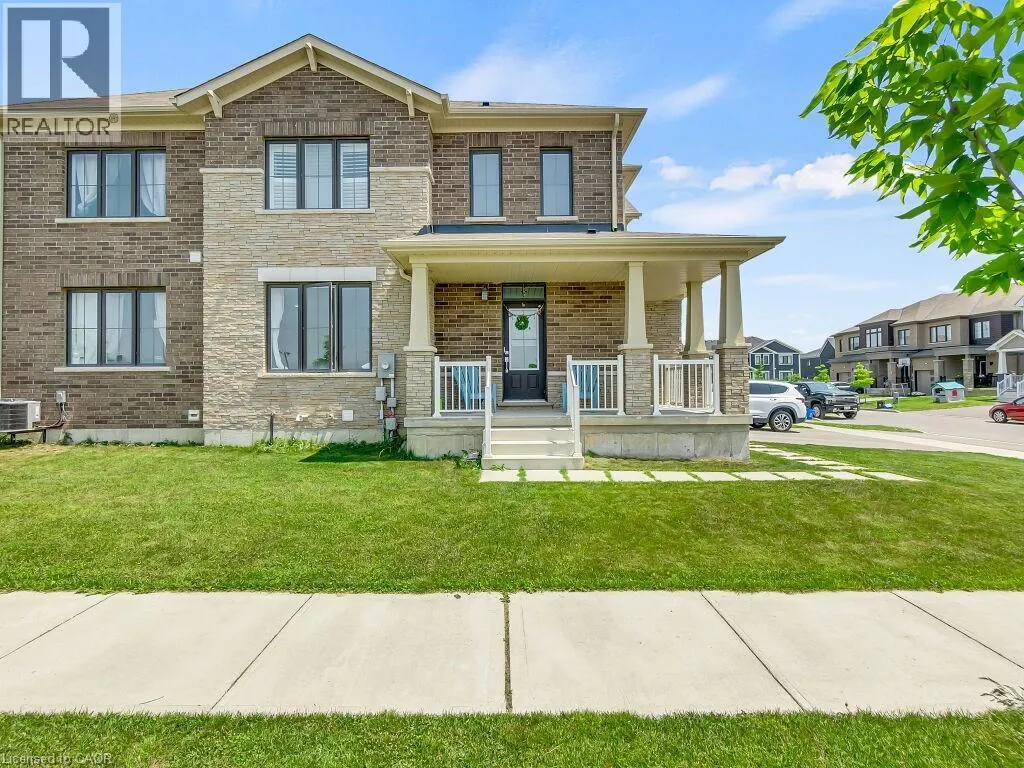 104 OAKTREE Drive