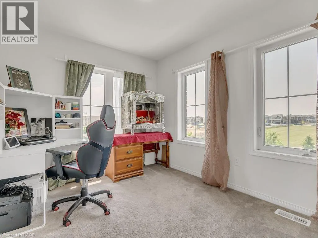 104 OAKTREE Drive