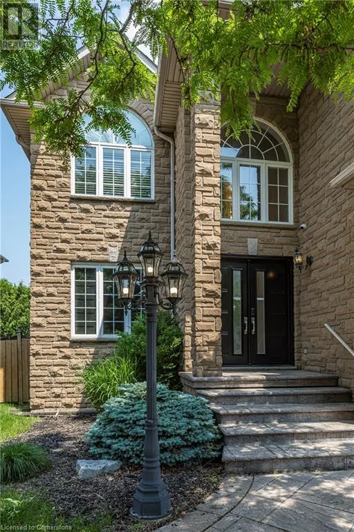 98 STONEHENGE Drive