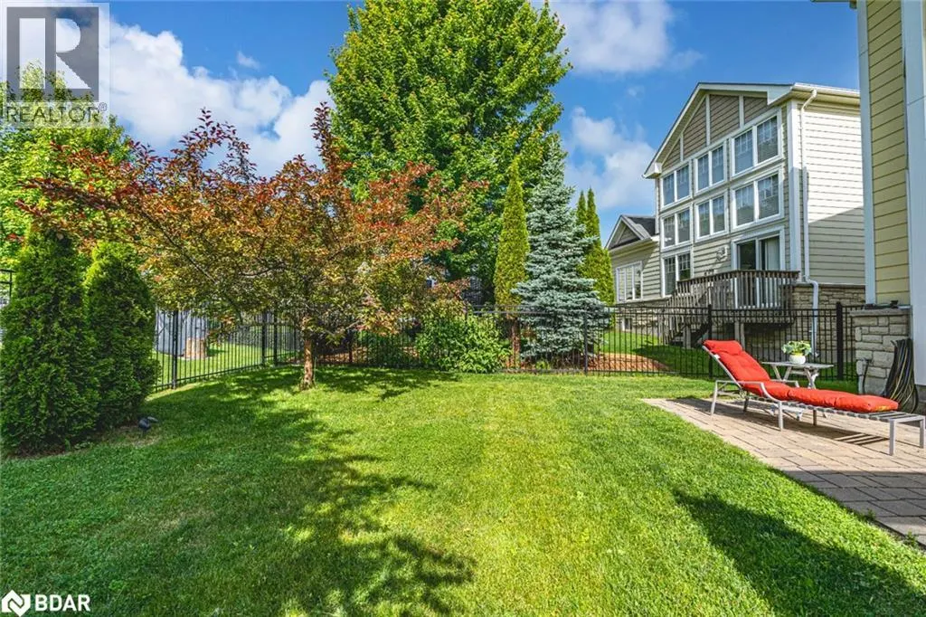 9 RIVERWALK Place