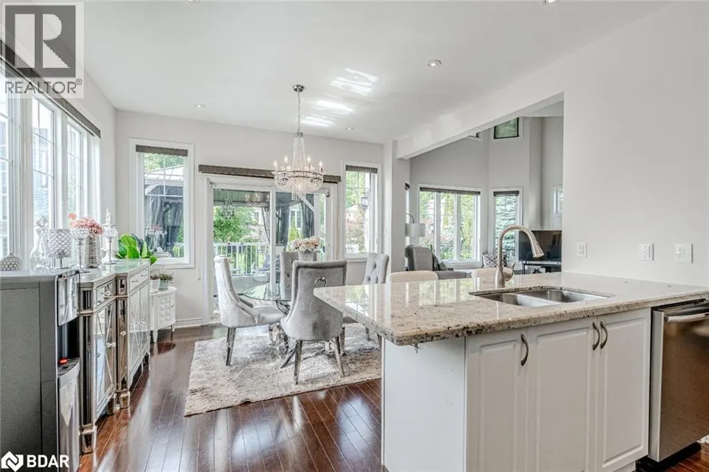 9 RIVERWALK Place