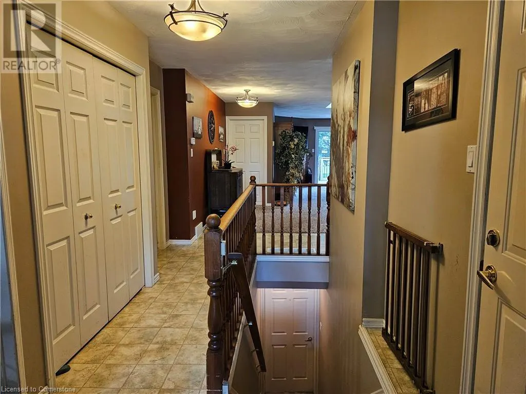 74 WILSON Avenue Unit# 7, #7