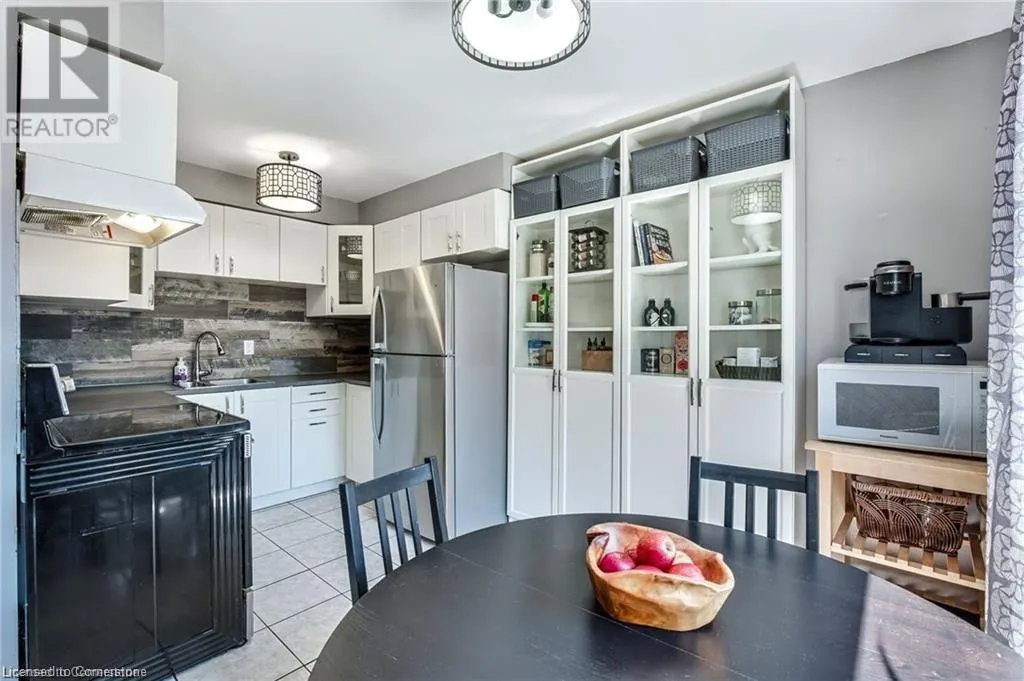 2700 BARTON Street E Unit# 2, #2