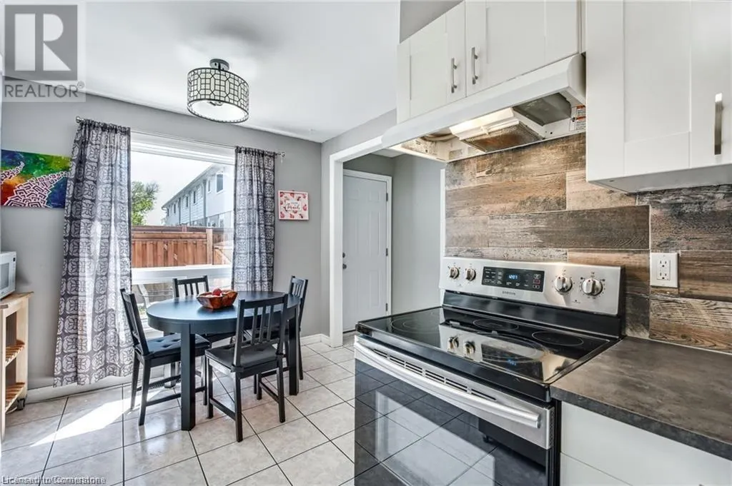 2700 BARTON Street E Unit# 2, #2