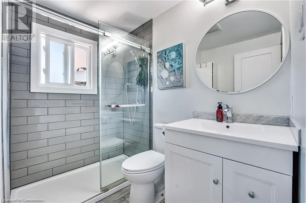 2700 BARTON Street E Unit# 2, #2