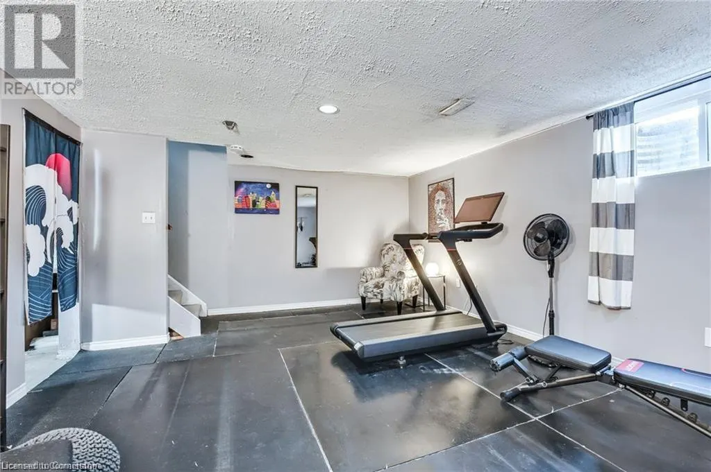 2700 BARTON Street E Unit# 2, #2