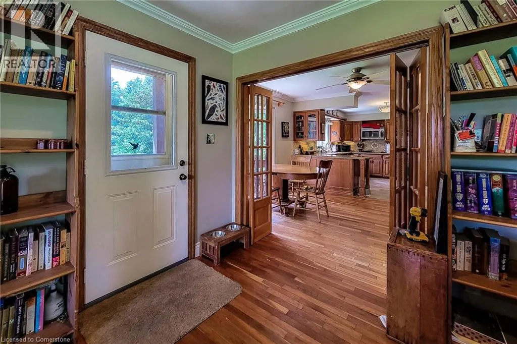 120 PAULINE JOHNSON Road