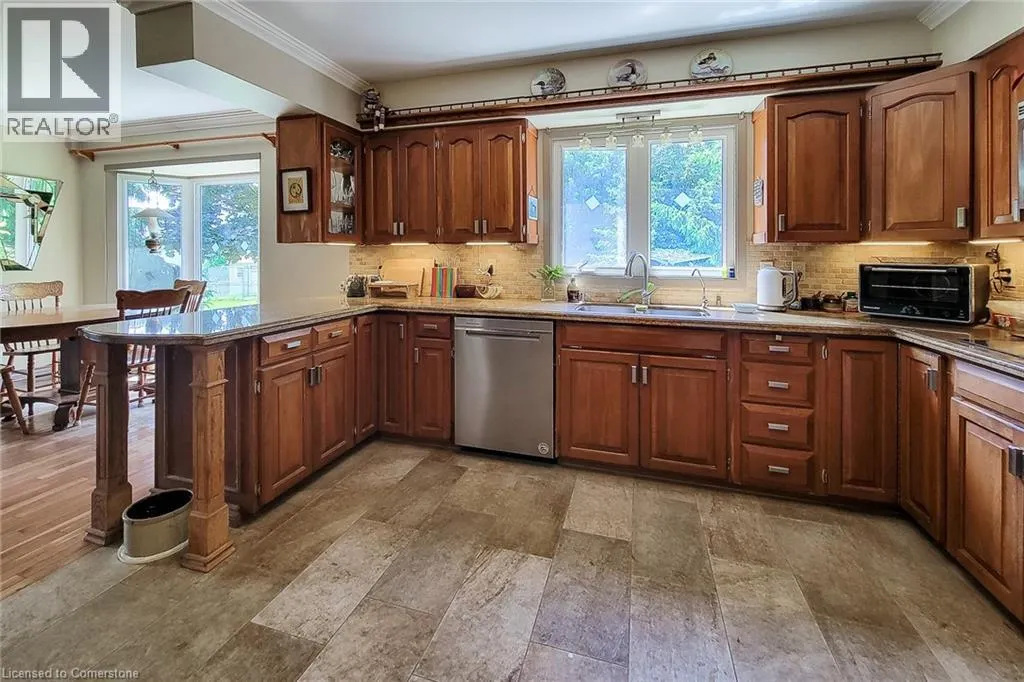 120 PAULINE JOHNSON Road