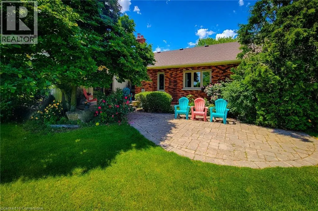 120 PAULINE JOHNSON Road