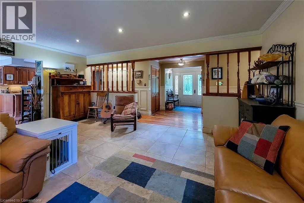 120 PAULINE JOHNSON Road