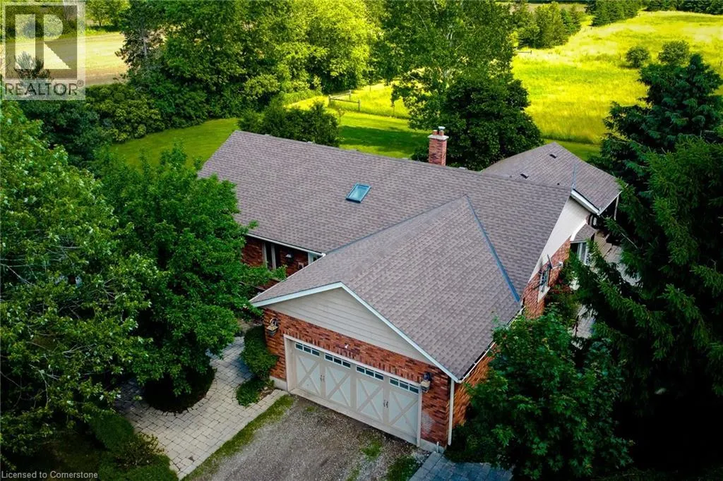 120 PAULINE JOHNSON Road