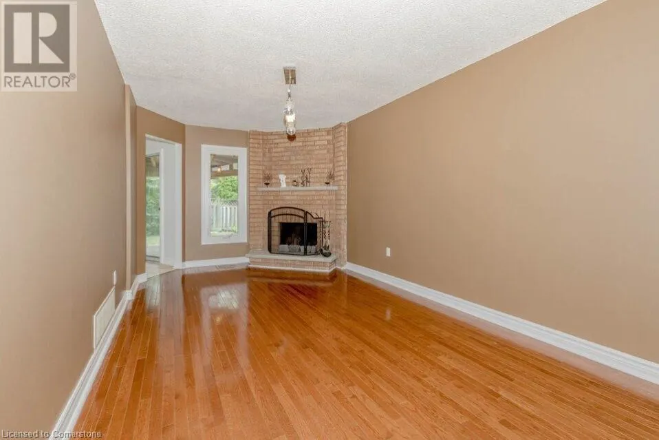 5118 CREE Lane