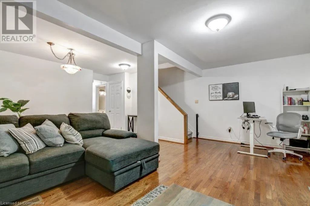 561 PRINCESS Avenue Unit# 2, #2