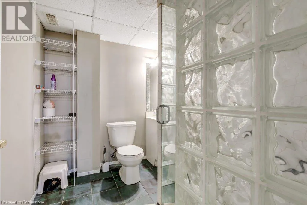 561 PRINCESS Avenue Unit# 2, #2