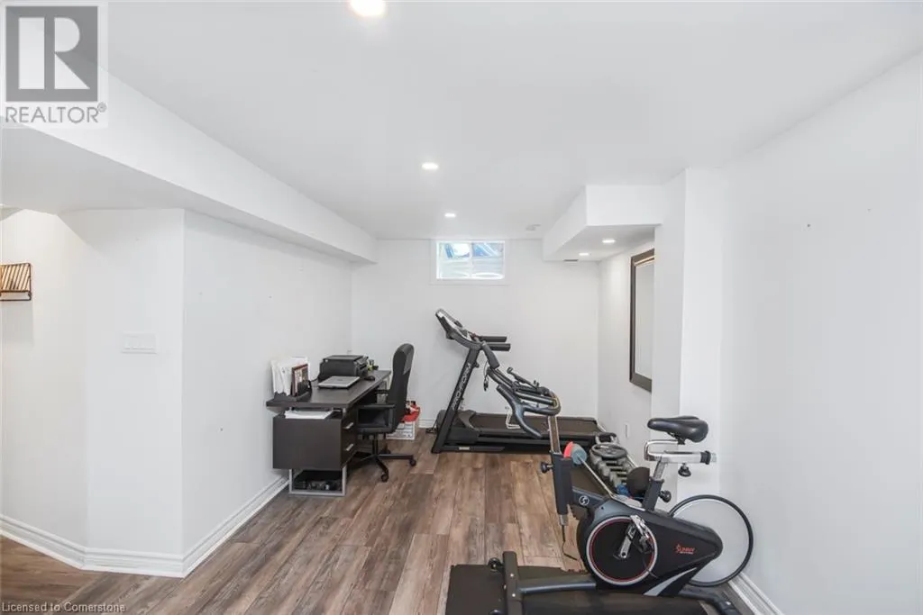 31 GRIFFITH Drive