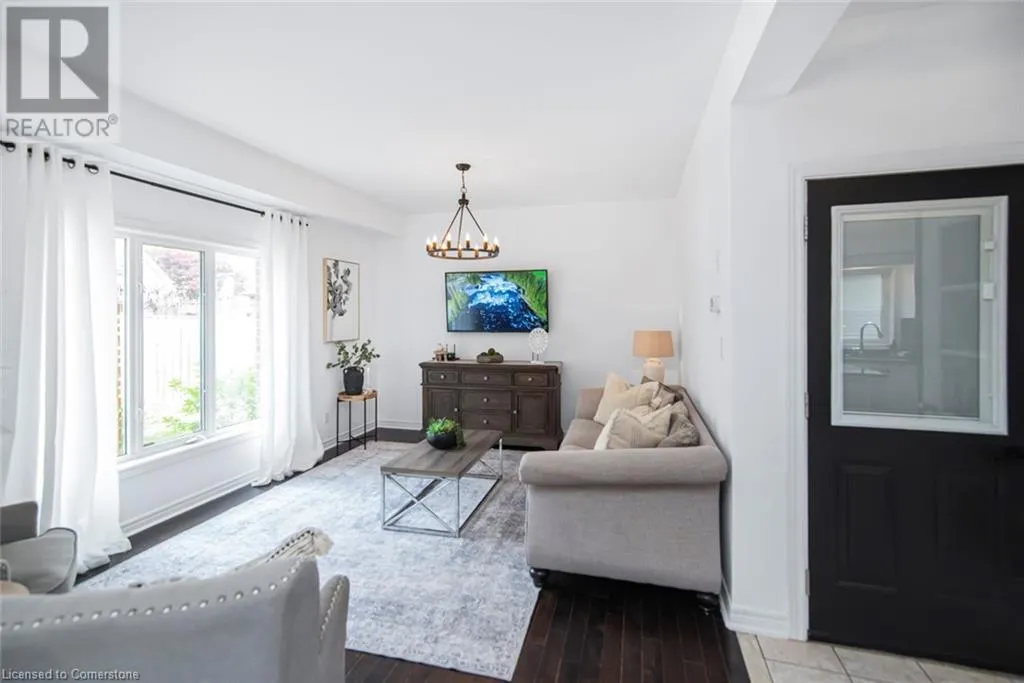 31 GRIFFITH Drive
