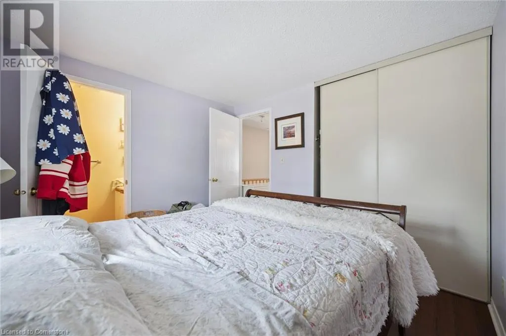 465 BEECHWOOD Place Unit# 17, #17