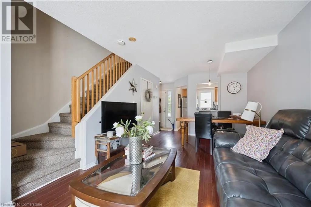465 BEECHWOOD Place Unit# 17, #17