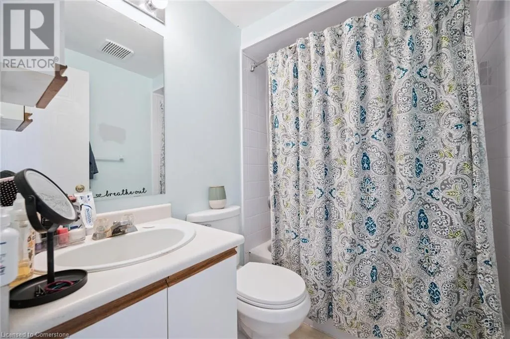 465 BEECHWOOD Place Unit# 17, #17